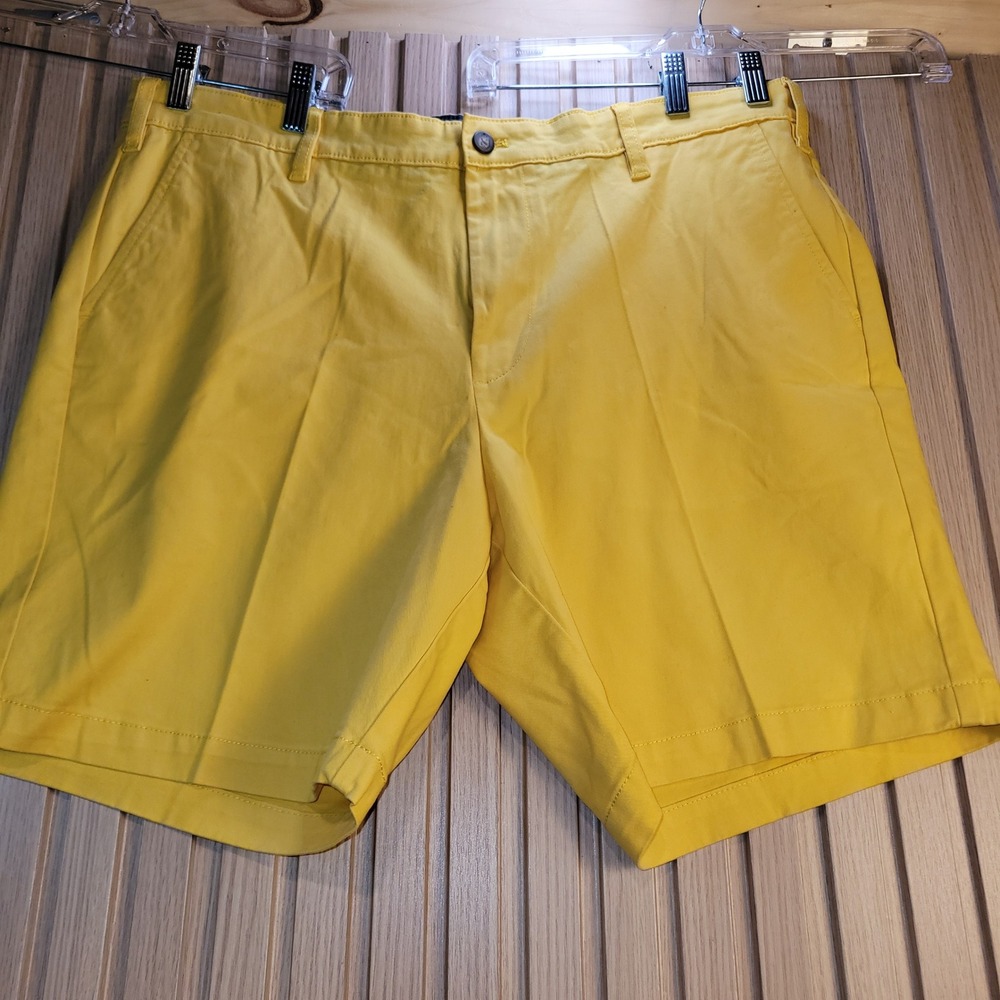 Nautica Mens Classic Fit Chino Shorts Yellow Size 38 Cotton Blend Stretch Casual